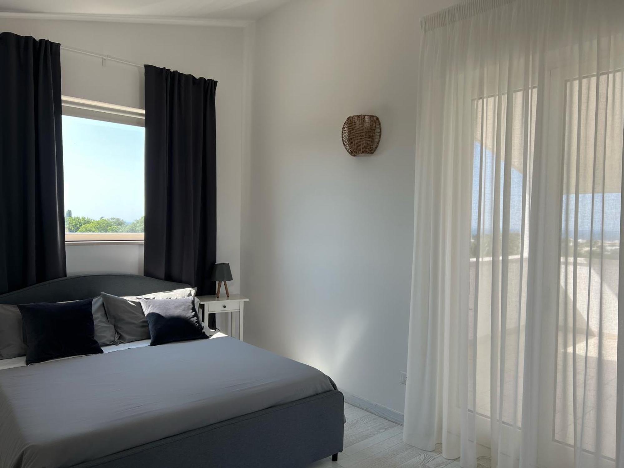 Villa Maria - Apartments In Villa With Pool Полиняно а Маре Екстериор снимка