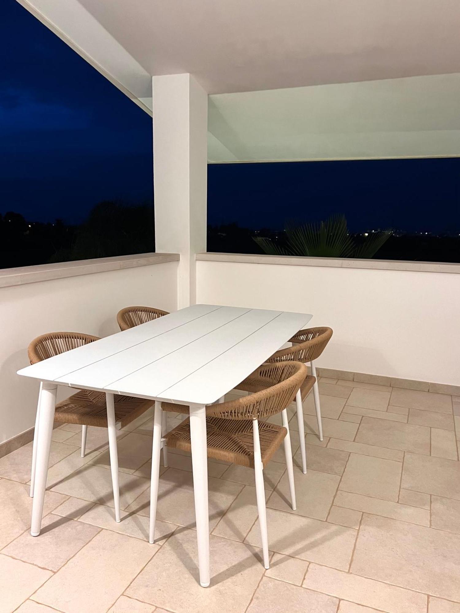 Villa Maria - Apartments In Villa With Pool Полиняно а Маре Екстериор снимка