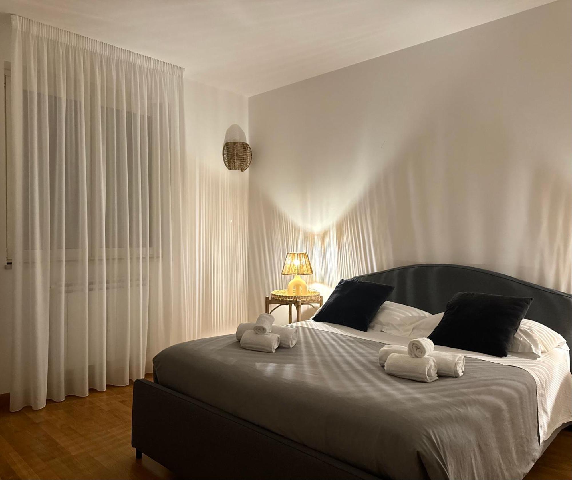 Villa Maria - Apartments In Villa With Pool Полиняно а Маре Екстериор снимка